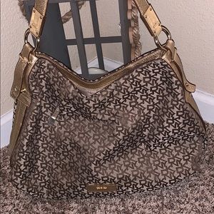 handbag DKNY